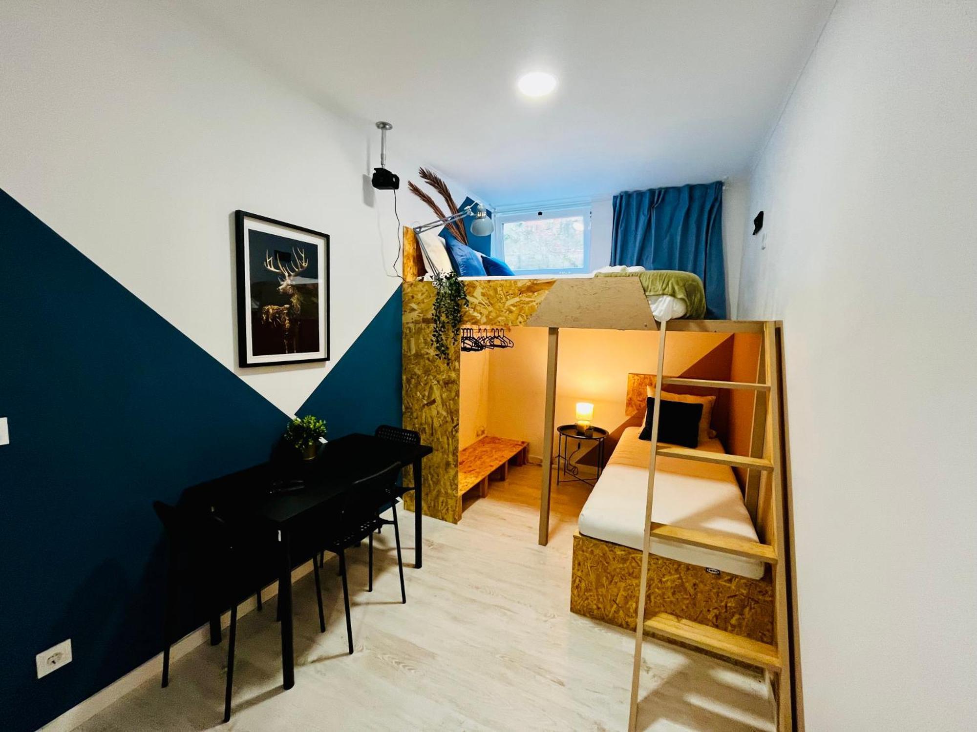 Apartment Cine